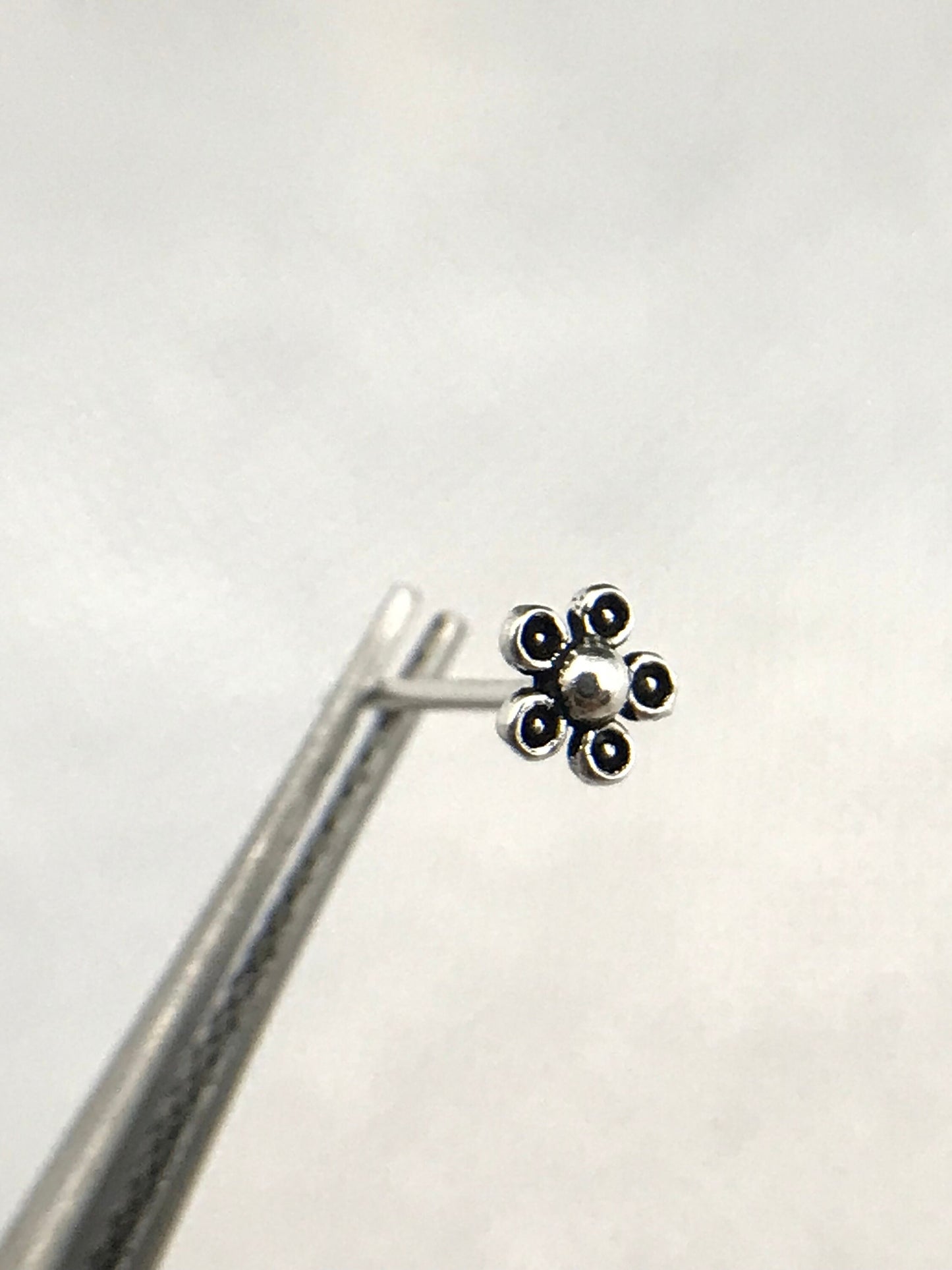 Tiny flower Sterling Silver 925 earrings - TSE005