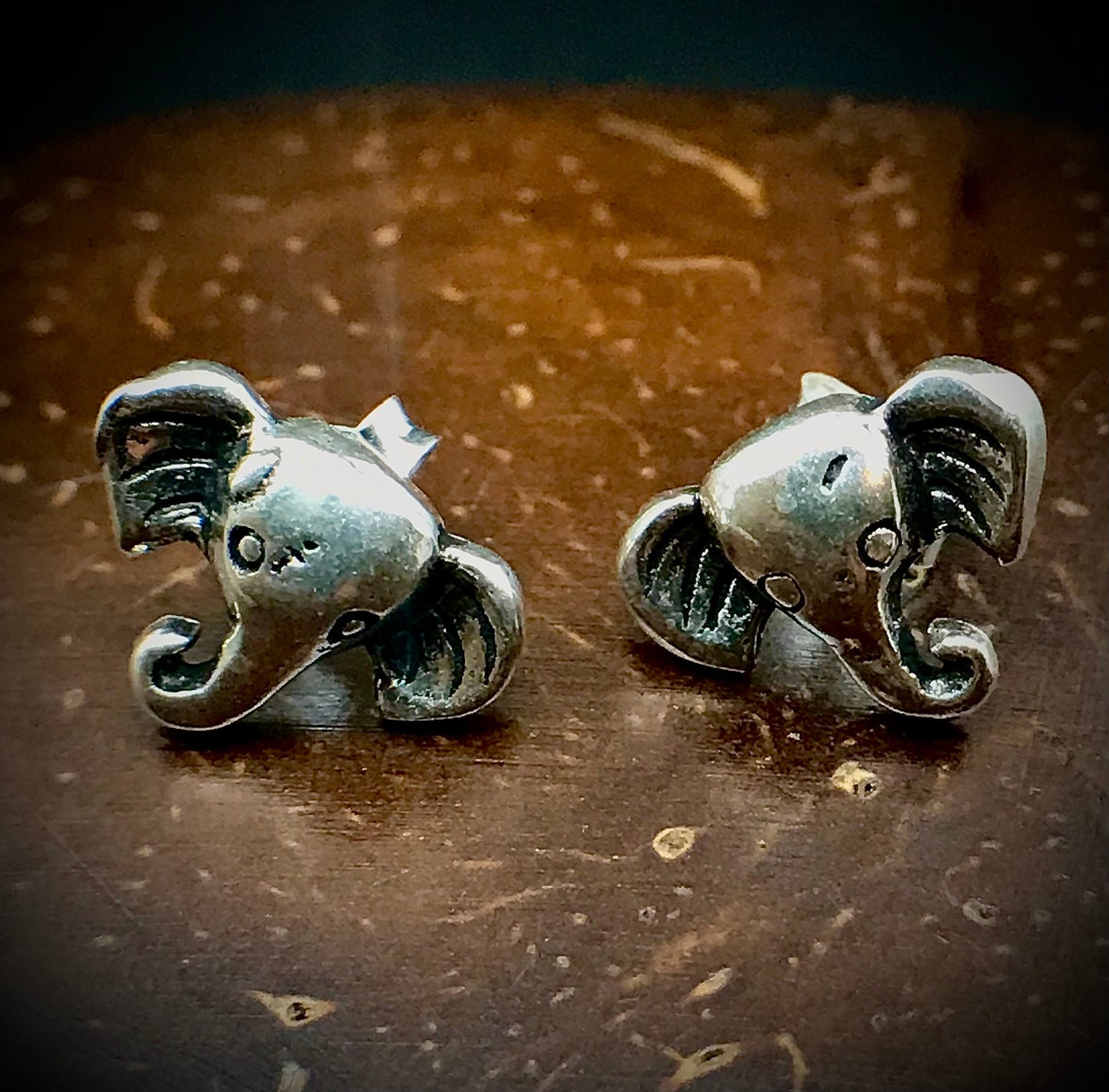 Elephant head Sterling Silver 925 earrings - TSE007