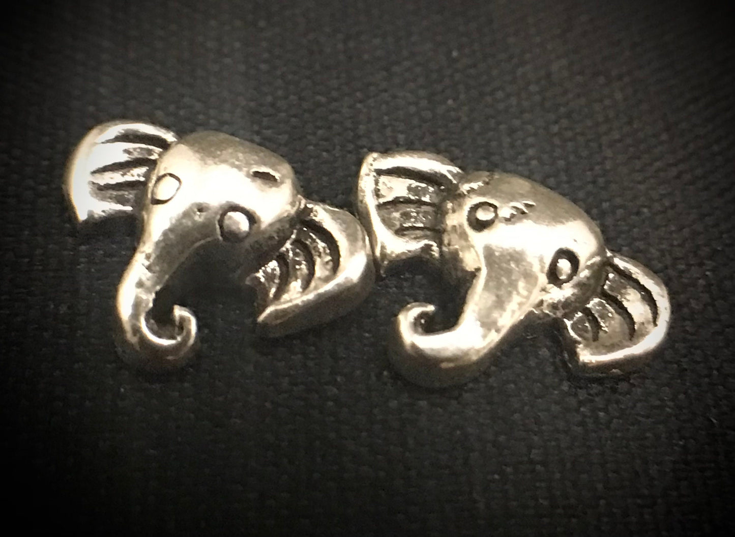 Elephant head Sterling Silver 925 earrings - TSE007