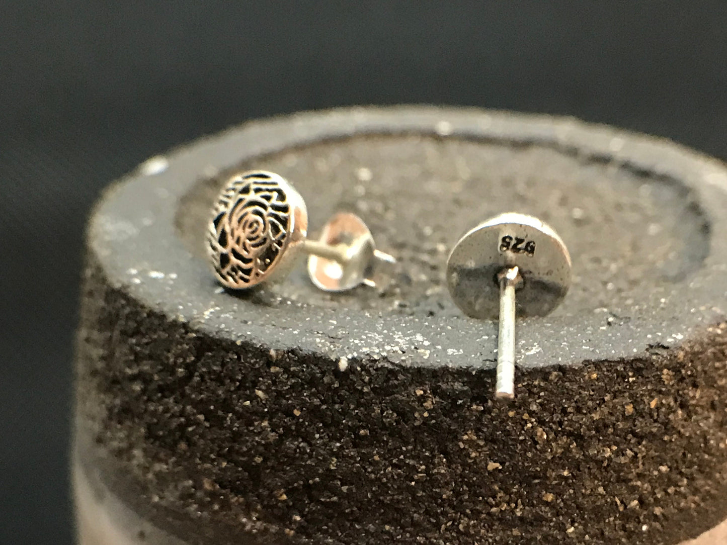 Rose bud earrings Sterling Silver 925 - TSE041