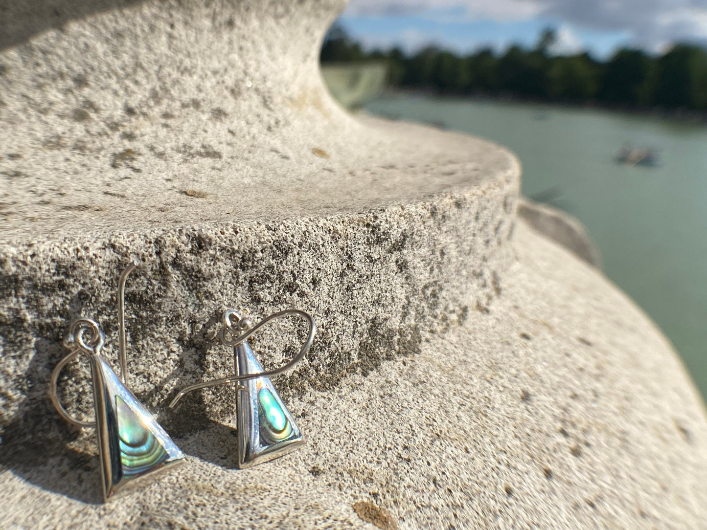 Abalone hanging triangle earrings Sterling Silver 925 - TSE075