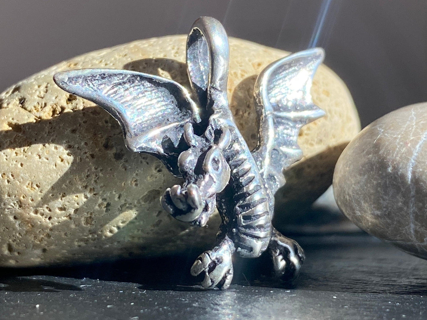 Flying dragon pendant Sterling Silver 925 - TSE079
