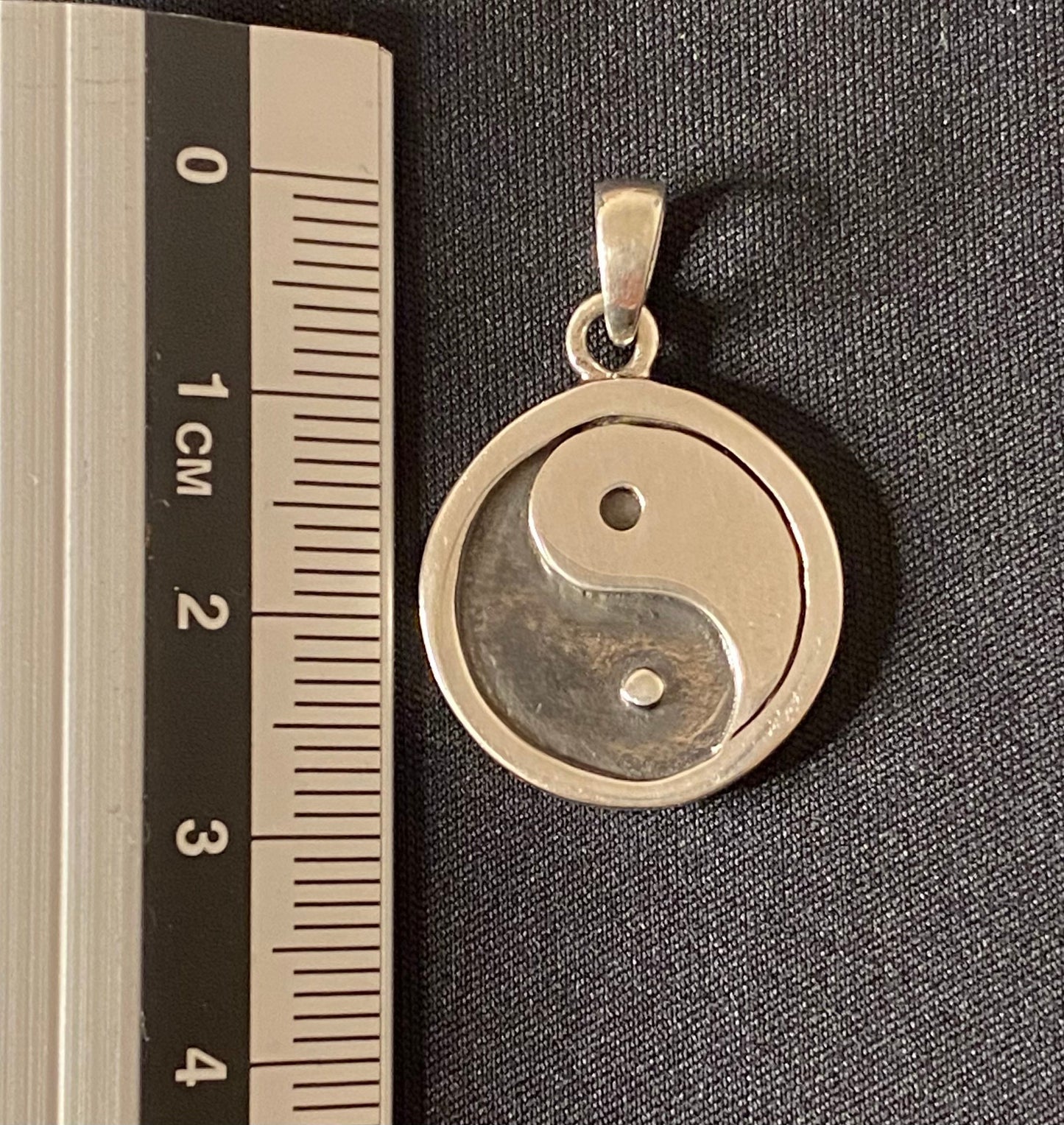 Yin and Yang pendant Sterling Silver 925 - TSE100